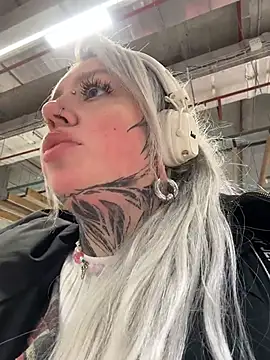 Show de Chiibi na webcam