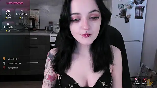linaa__tyaan – Naživo XXX chat