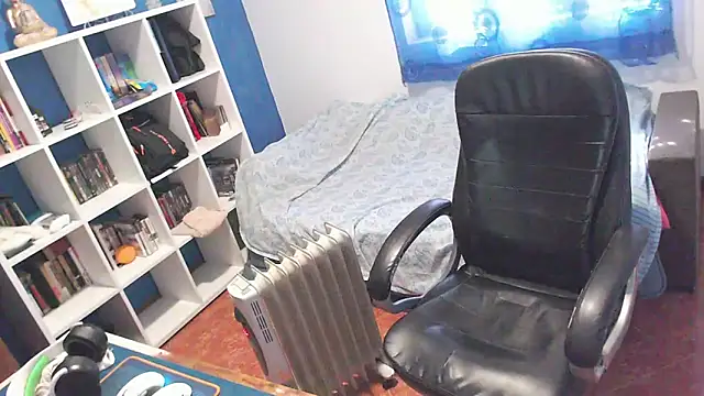 ravingr4d4 webcam show