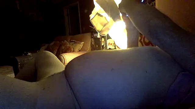 Takemeouttothedungen webkamerás műsora