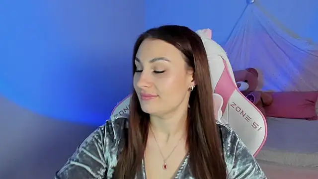 NoraFoxes Live XXX-chat