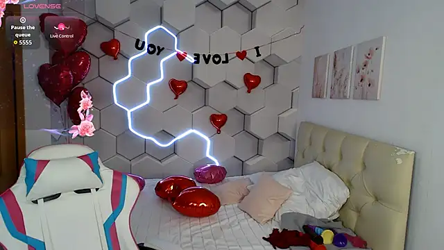 aliicemeow's Live XXX Chat