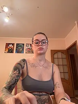 miaacatt Adlı Modelin Web Kamerası Şovu