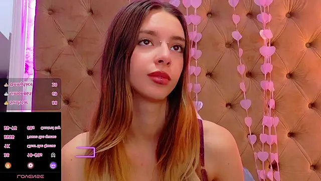 XXX chat uživo modela CoraVex