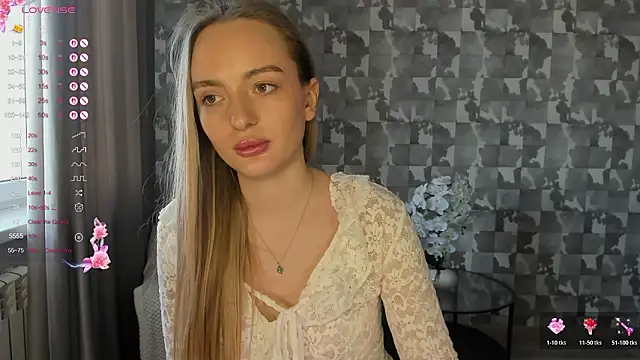 A_delina Live XXX Chat