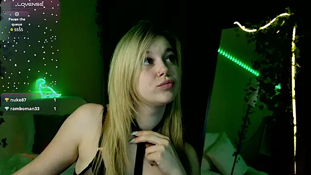 Živý XXX chat Mel_Nelson