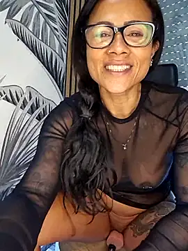 AllanaSquirtn Live XXX chat