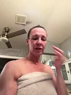 Онлайн чат XXX Lilbeezie81