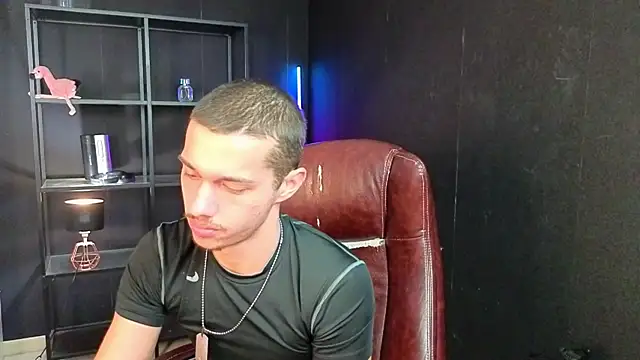 KaydenDrew élő XXX-chatje