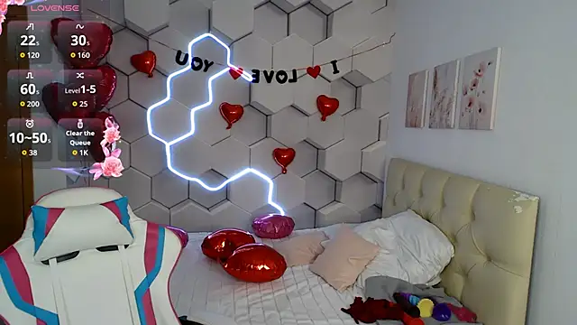 aliicemeow Adlı Modelin Canlı XXX Sohbeti