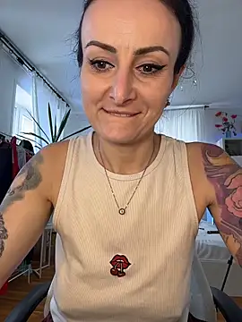 XXX chat uživo modela AnnaMaria-