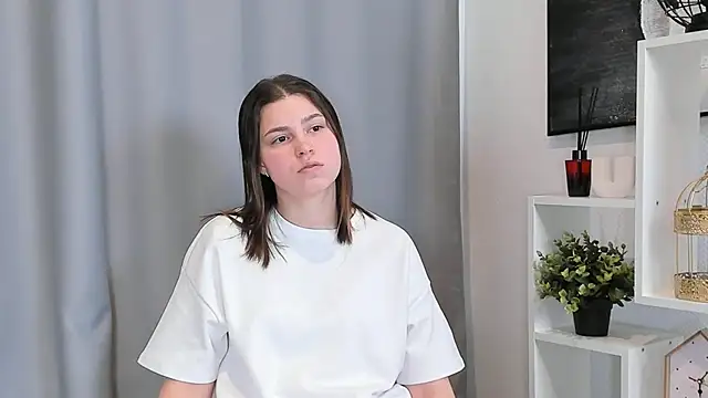 แชท XXX สดของ EileenBut