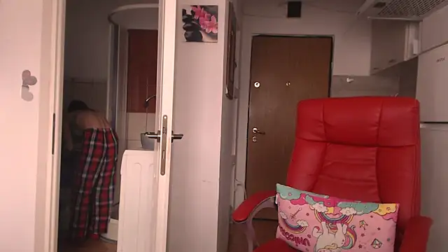 XXX chat uživo modela simyhvn