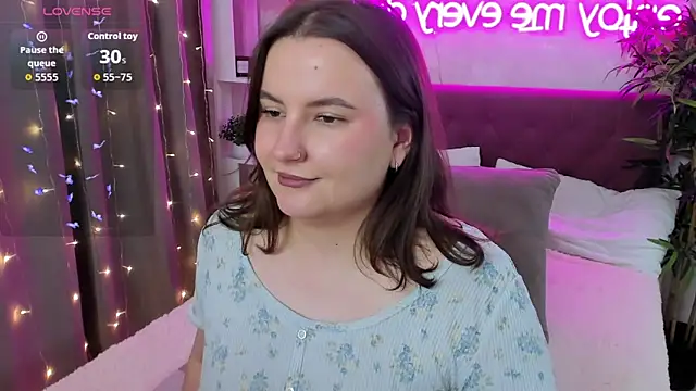 FeralPeach Live XXX-chat