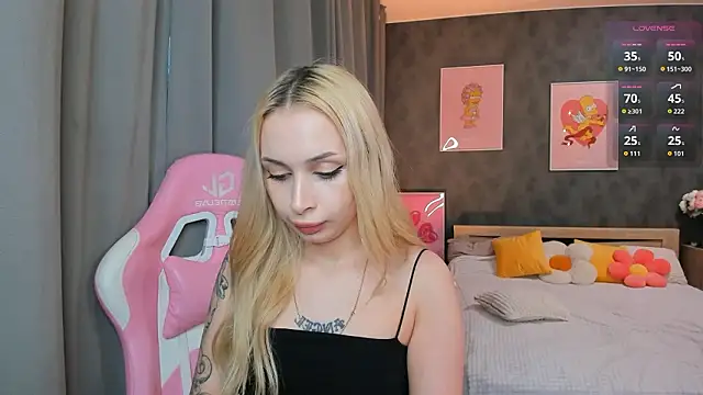 LanaMiracle Chat XXX live