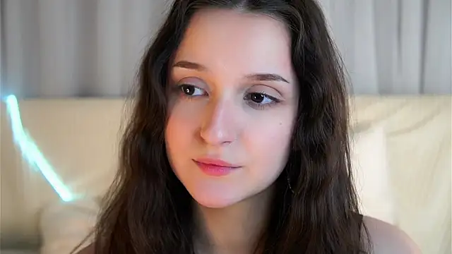 XXX chat uživo modela FalineBeacher