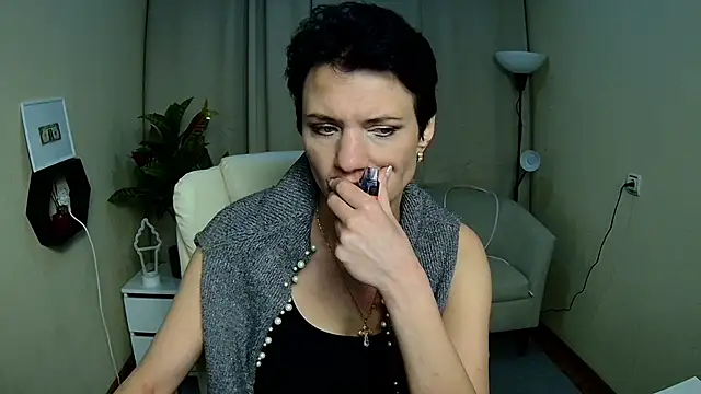 Sembang XXX Secara Langsung AvaSaturnian