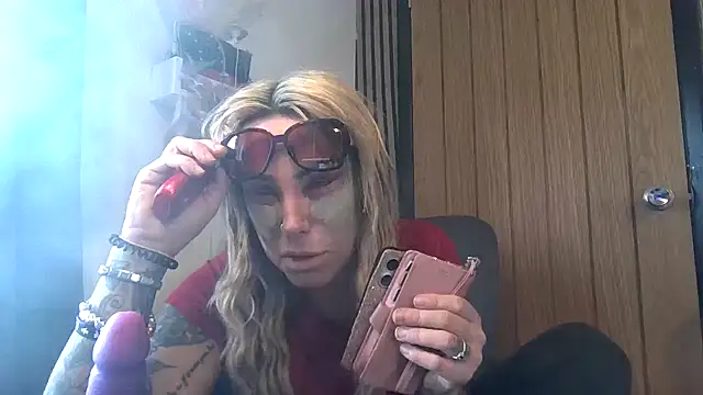 poppyinga1のウェブカメラショー