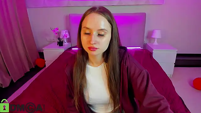 Kira__Sweet Live XXX Chat