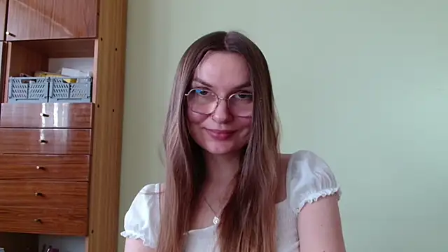 LooveELLYx Chat XXX in diretta