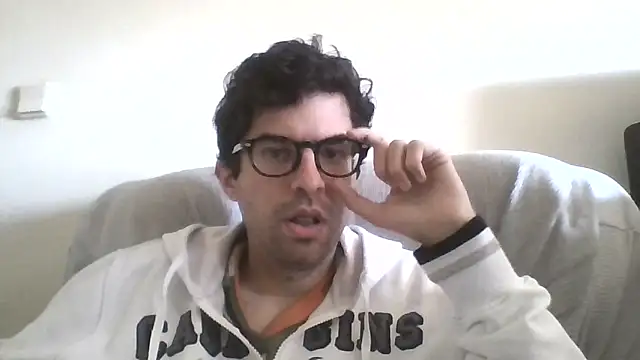 RikCum4u: διαδικτυακό σόου στην κάμερα