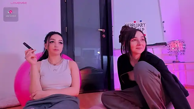 Peanaughty 웹캠 쇼