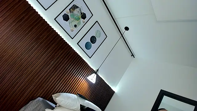 _mishelle 라이브 XXX 채팅