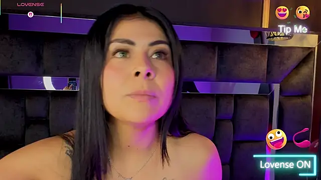 Živý XXX chat Aniajoness_