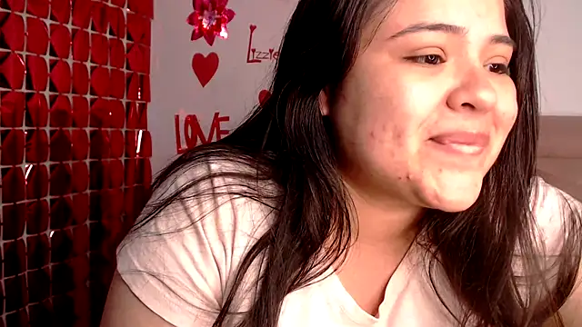 Chat +18 de lizzie_c ao vivo