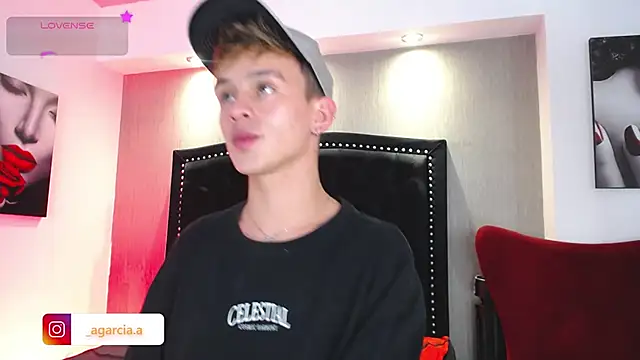 LiamWildx20 现场XXX聊天