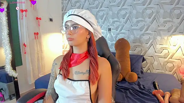 แชท XXX สดของ Sophiee_Hill