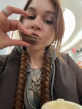 RosieSecret's Live XXX Chat