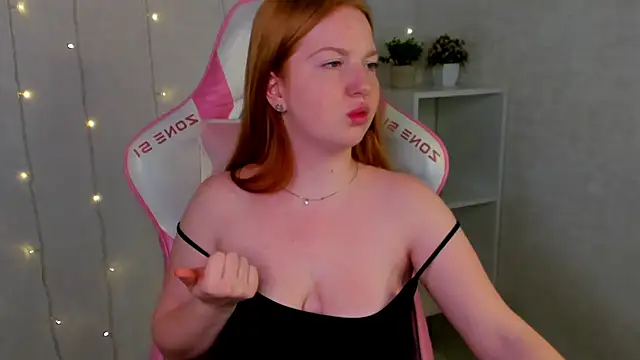 Chatroom XXX en direct de Jinny_Ginger