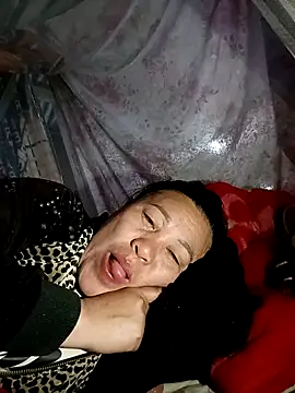 Lucky_baby7 网络视讯表演