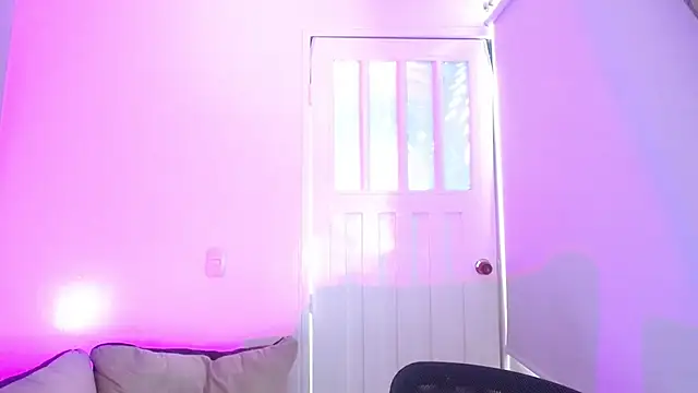 Chat +18 de milfrousse ao vivo