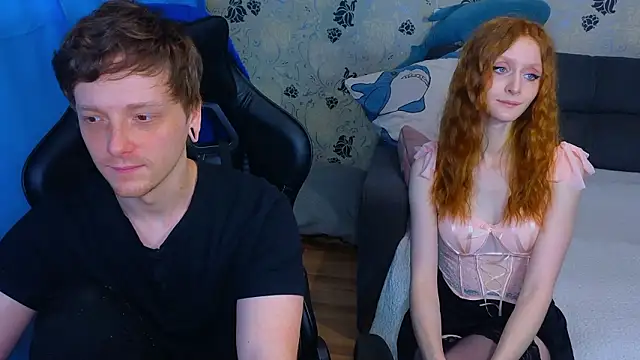 Chat +18 de lakmsrrrmrrr ao vivo