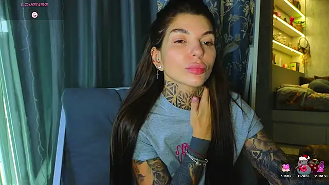 دردشة tattooedBabyy الجنسية المباشرة