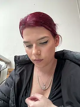 RiriRoseey Show Webcam