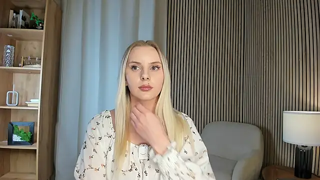 دردشة AnikaSeelig الجنسية المباشرة