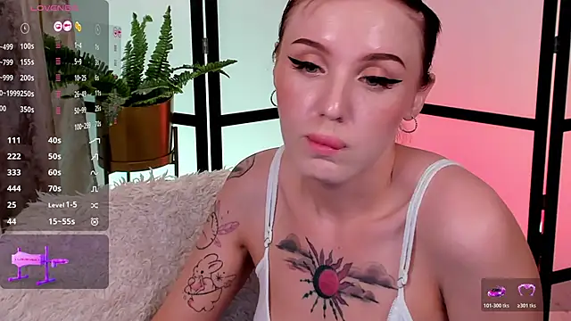 دردشة LianaFord الجنسية المباشرة