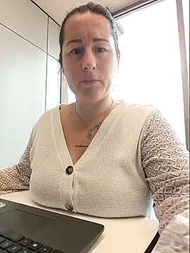 bichota85 Live XXX-chat