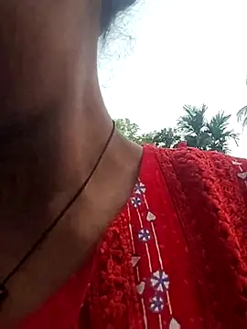 Sweet-runi Pertunjukan Webcam