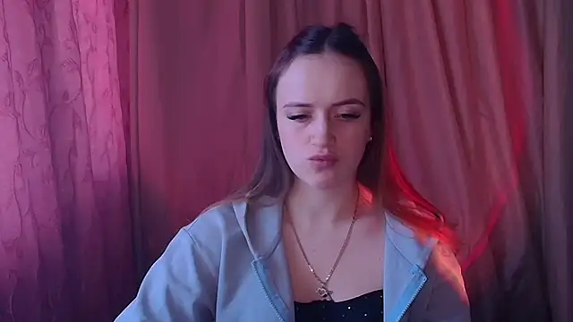 Illa_May: онлайн-секс-чат