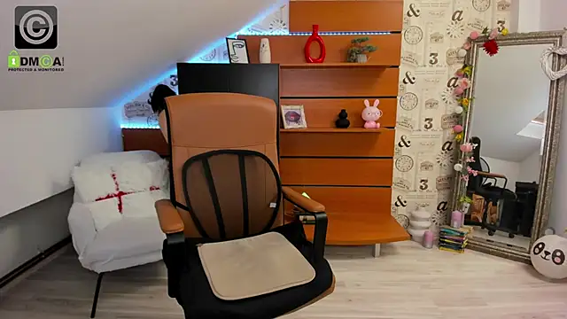 EmillyTaylor – Live XXX-chat