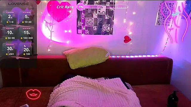 XXX chat uživo modela RachelPirce