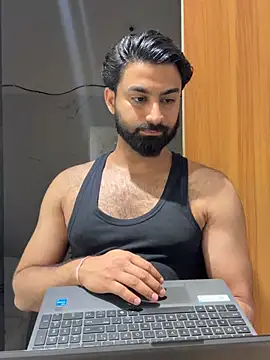 hottestboy03 webkamerás műsora