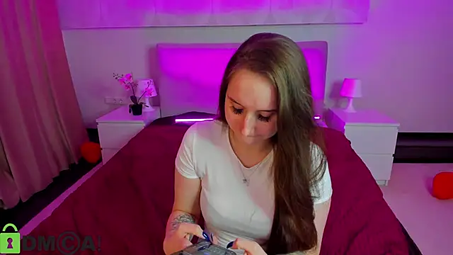 Chat XXX Live Kira__Sweet