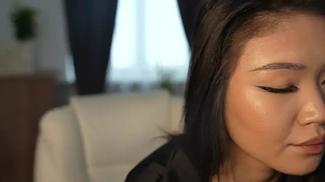 OnieClose's Live XXX Chat