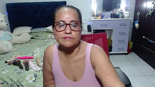 Chat +18 de pervert_mommy_ ao vivo