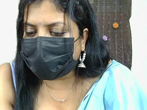 Secret_Bhabhi Live XXX-Chat